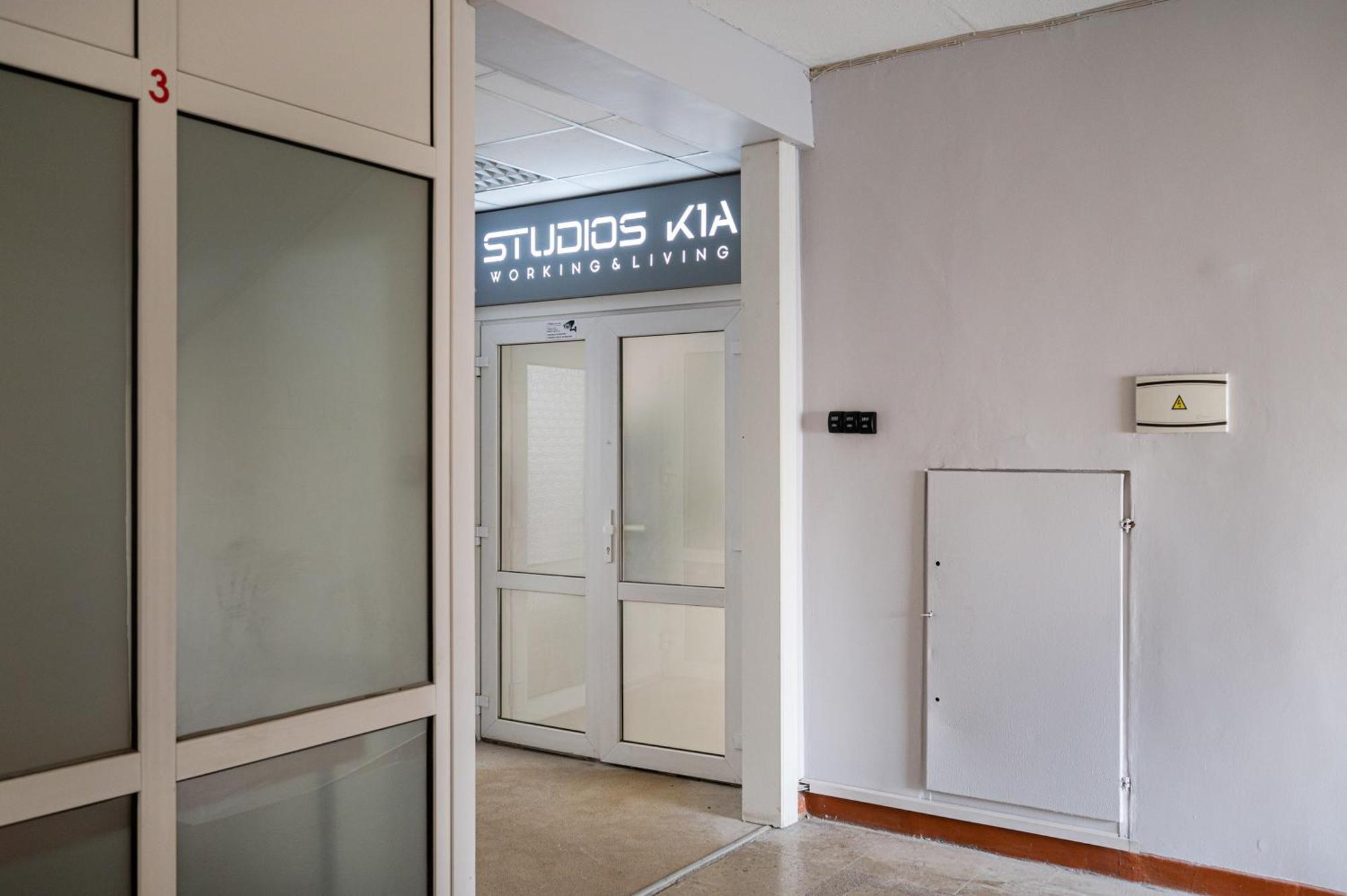 Studios K1A Vilnius Bagian luar foto